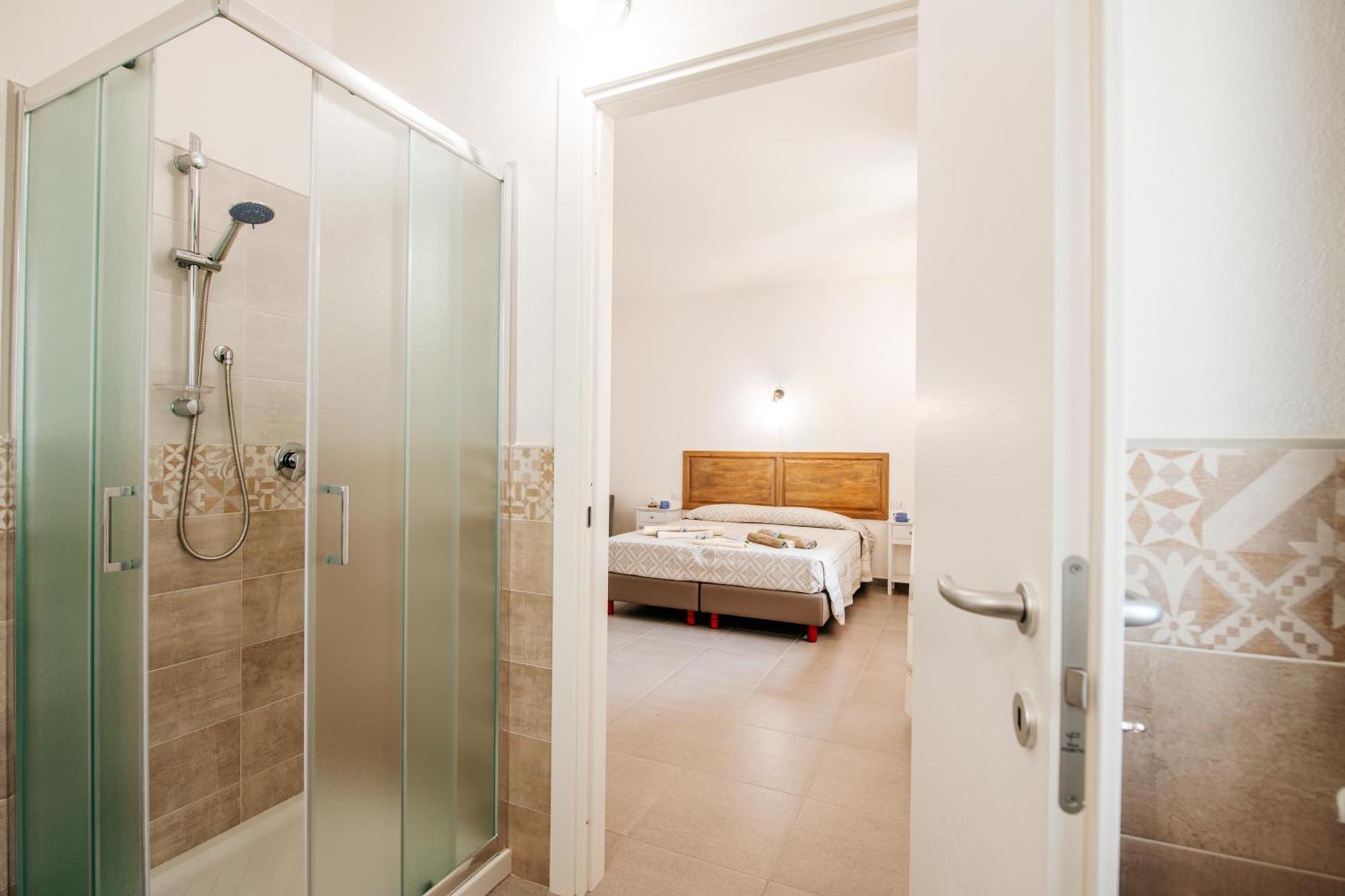 Domo Mediterranea Affittacamere-Guest House Sant'Antioco Bagian luar foto